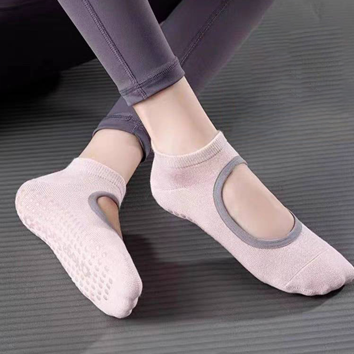 Non-Slip Yoga Socks for Women  - огляд і ціна Grip Sock Yoga